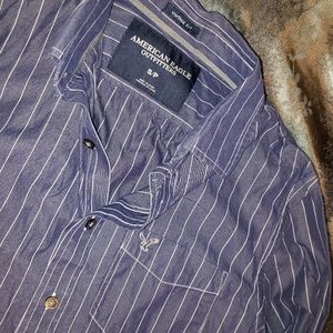 Men's long sleeve American Eagle button down